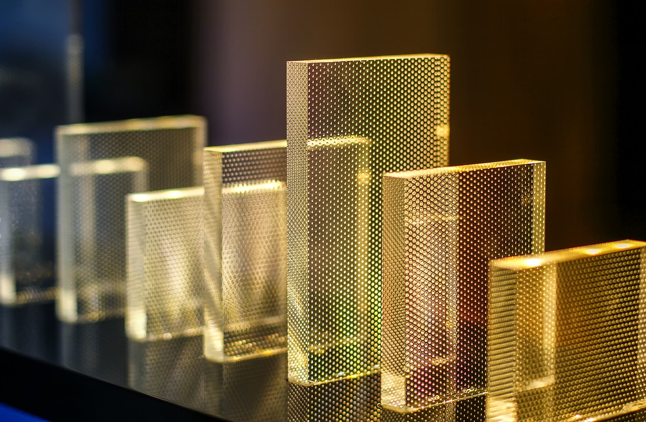 plexiglass, multicoloured, detail-4014712.jpg